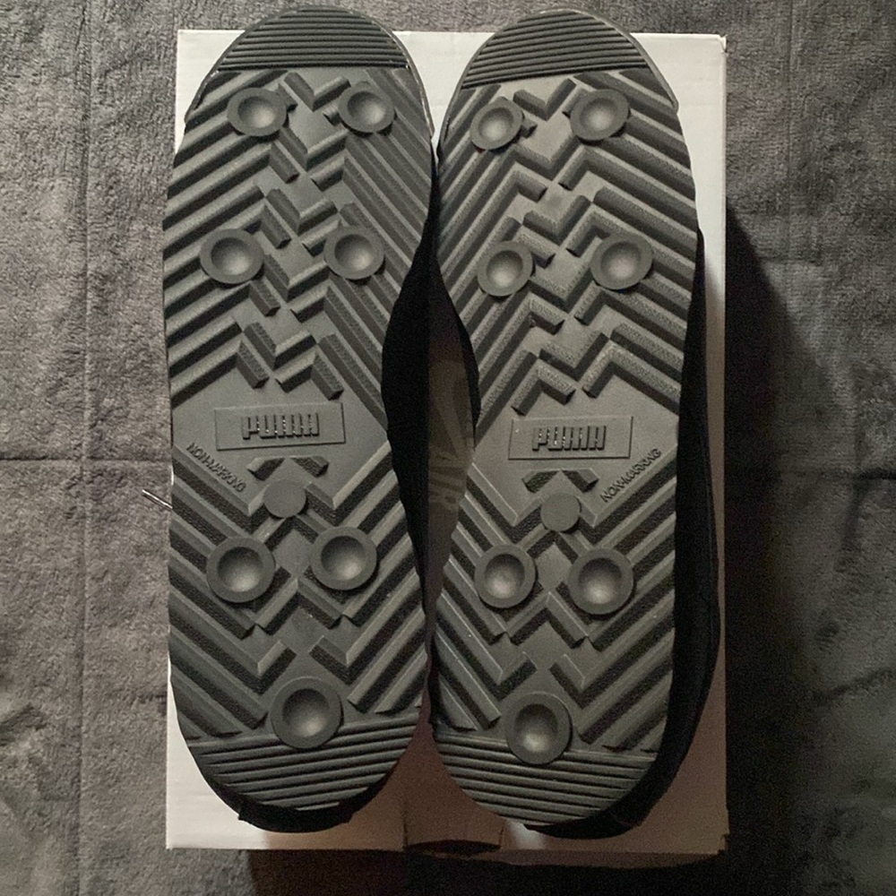 Puma Roma Shoes - Picture 3 of 4
